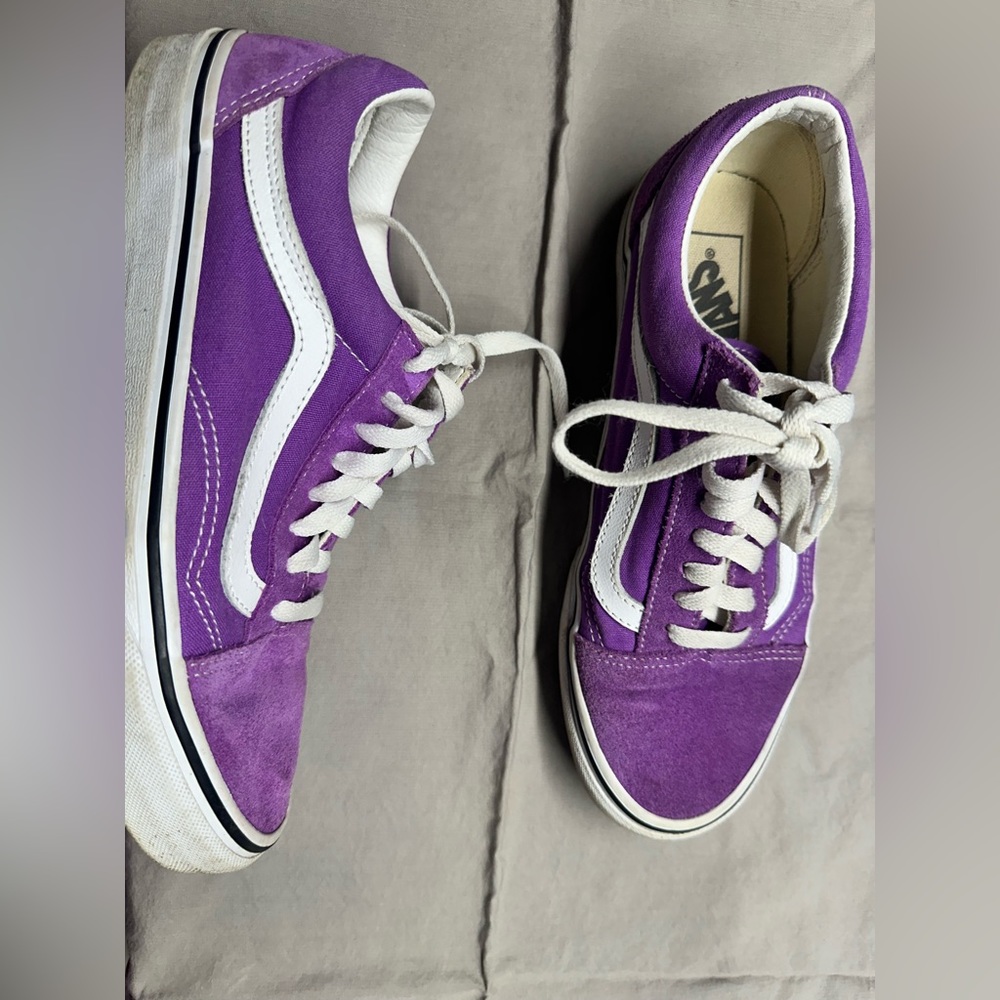 Vans
